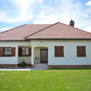 KM stolarija – kompletno opremanje interijera